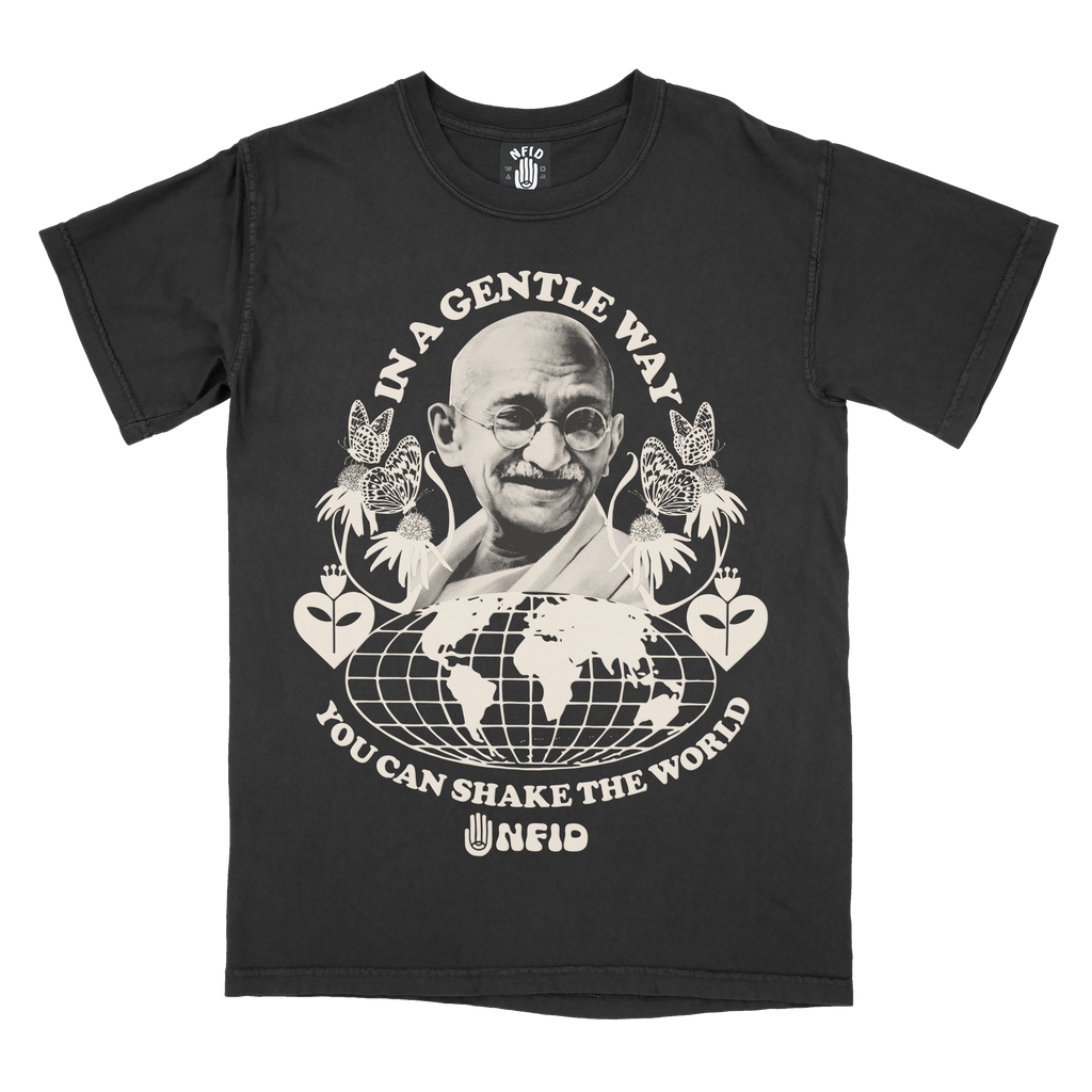 Black Gandi t-shirt nfid shake the world